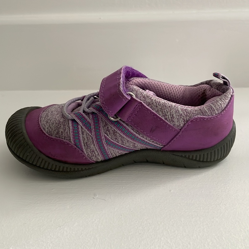 Osh Kosh B’gosh shoes - Picture 9 of 16